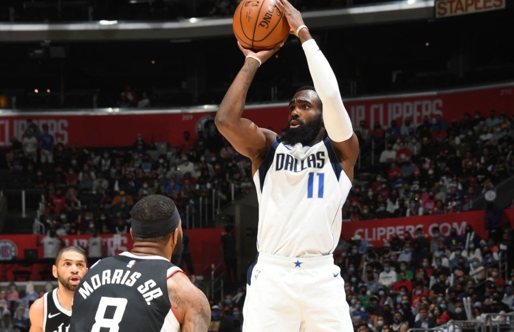  东契奇50分神迹，独行侠力克掘金  