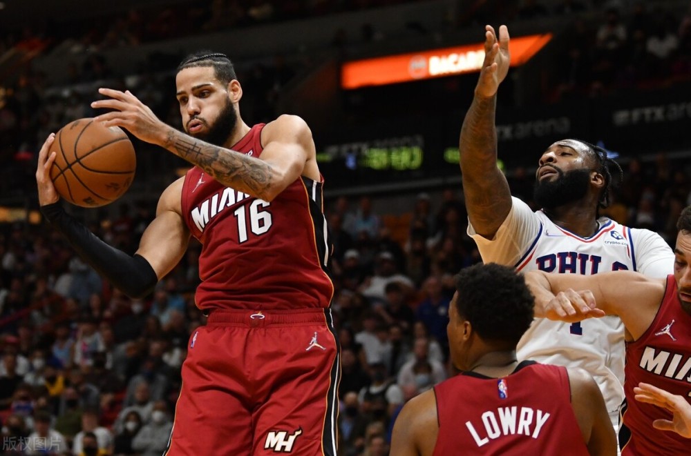  恩比德统治内线76人轻取公牛豪取五连胜